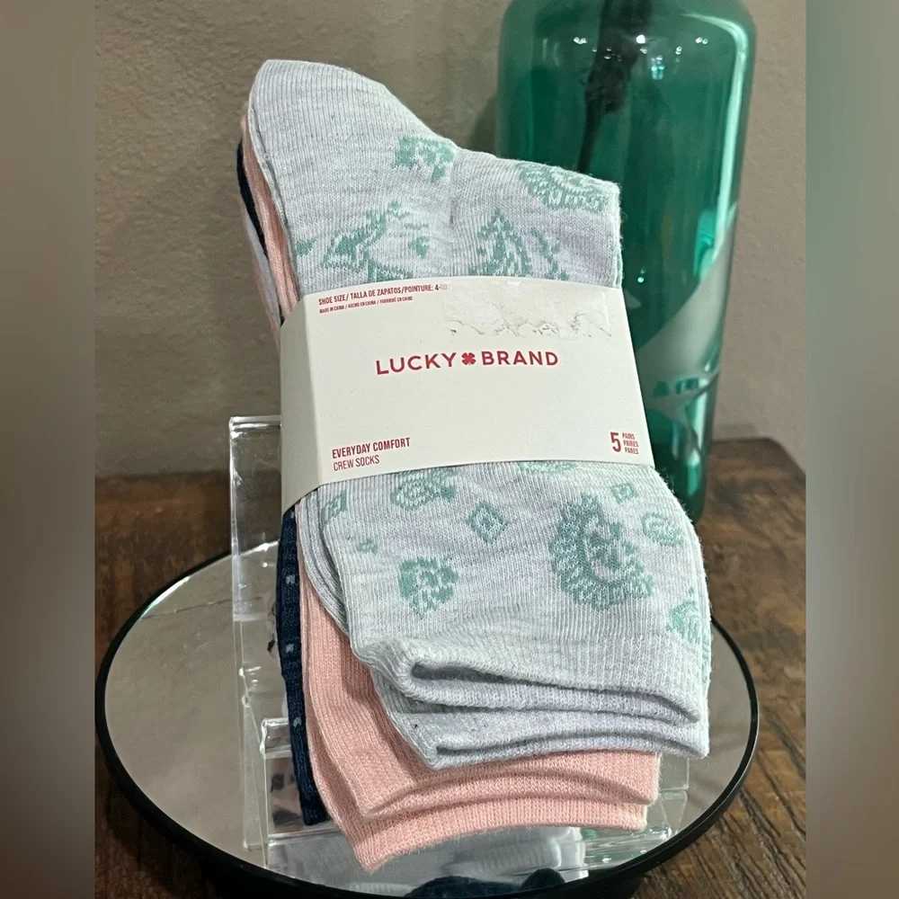 Lucky Brand 5-Pack Crew Socks, new!